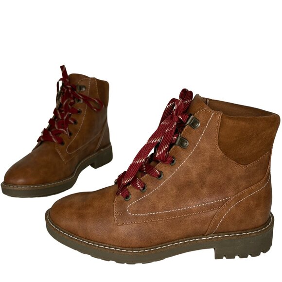 St. John's Bay Durnham Memory Foam Hiking Boots‎ Size 6.5 Cognac Lace-Up Shoes - Picture 1 of 8
